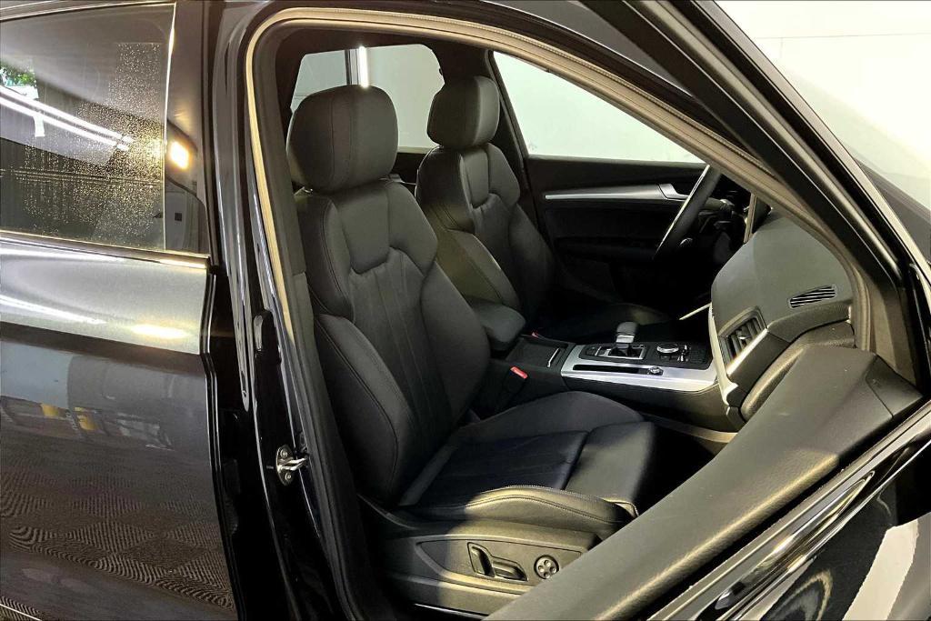 used 2020 Audi Q5 car, priced at $24,102
