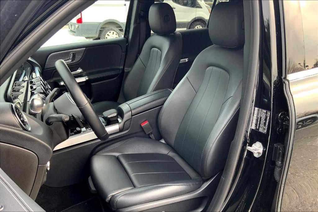 used 2021 Mercedes-Benz GLB 250 car, priced at $29,635
