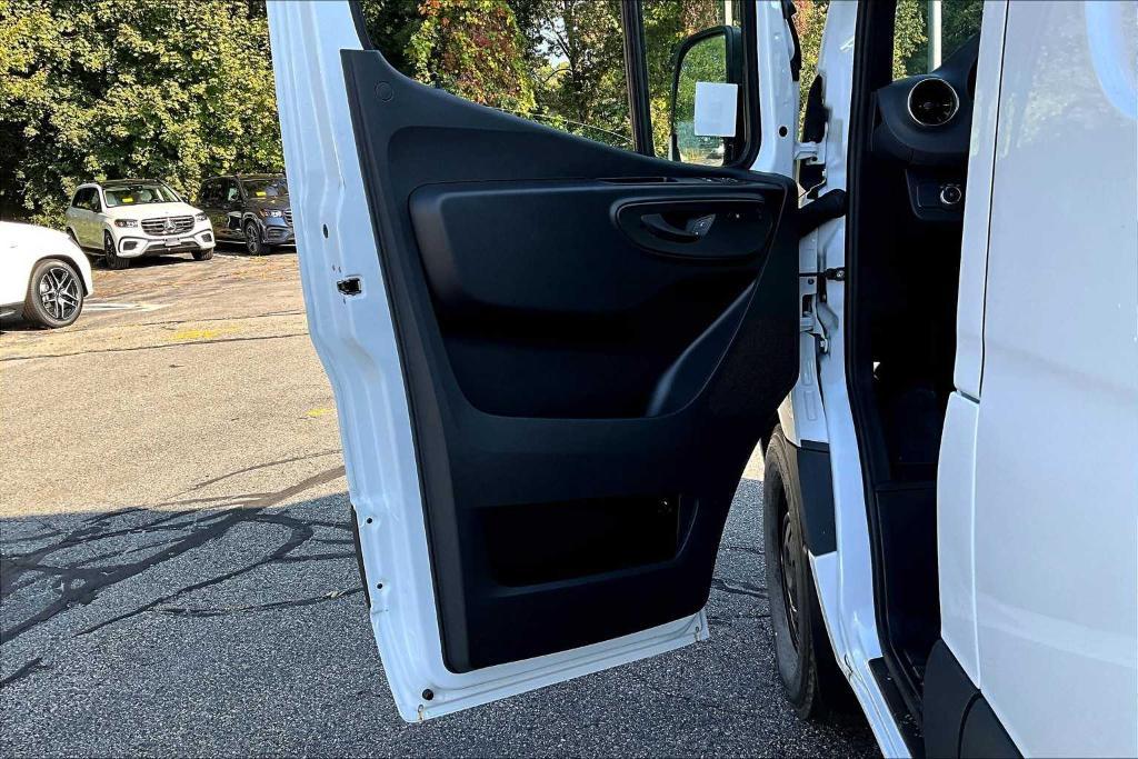 new 2025 Mercedes-Benz Sprinter 2500 car, priced at $61,359
