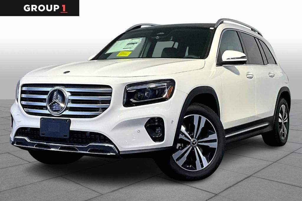 new 2026 Mercedes-Benz GLB 250 car, priced at $51,320
