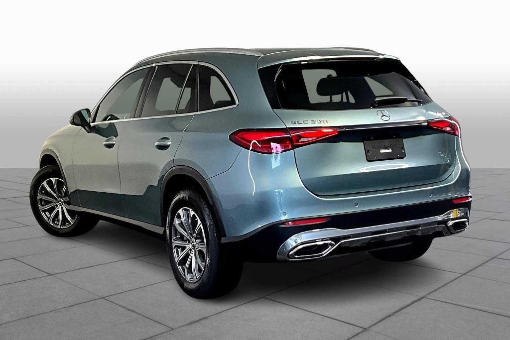 used 2025 Mercedes-Benz GLC 300 car, priced at $52,295