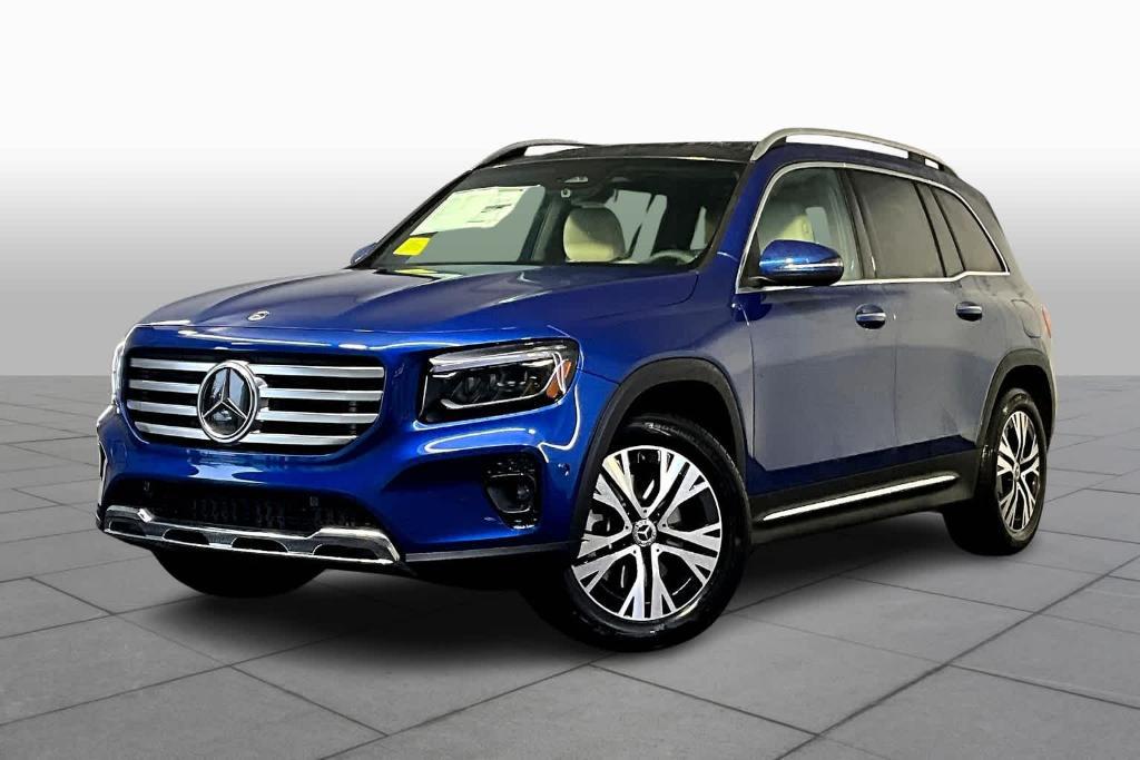 new 2024 Mercedes-Benz GLB 250 car, priced at $52,750