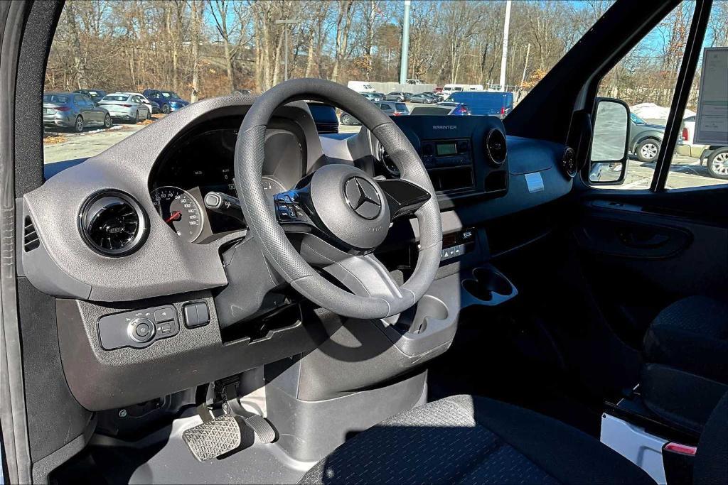 new 2025 Mercedes-Benz Sprinter 2500 car, priced at $69,206