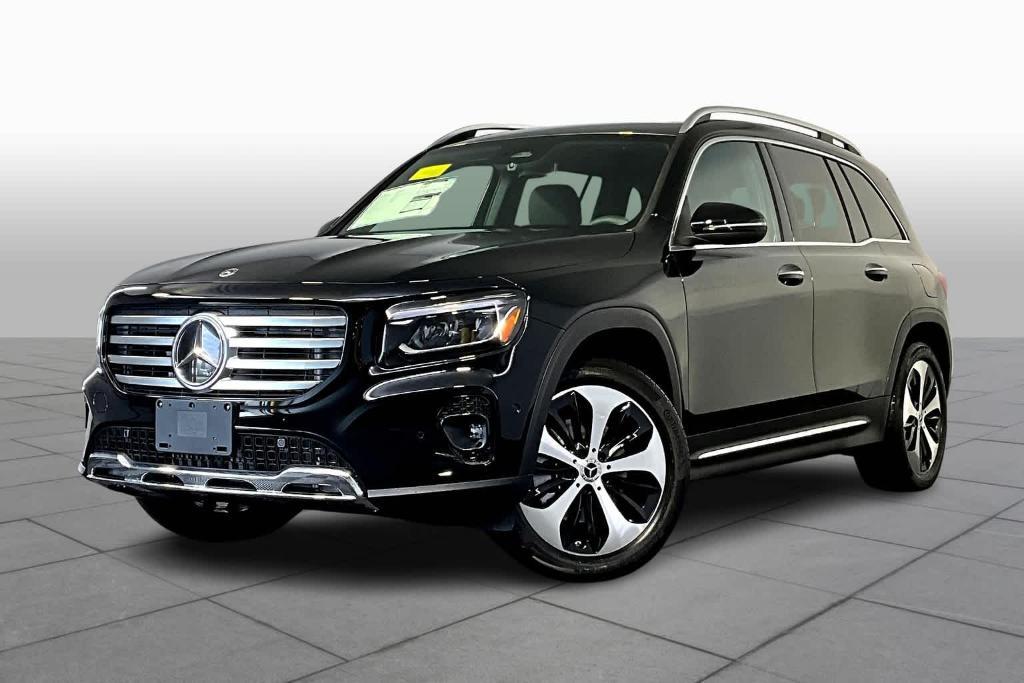 new 2024 Mercedes-Benz GLB 250 car, priced at $51,925