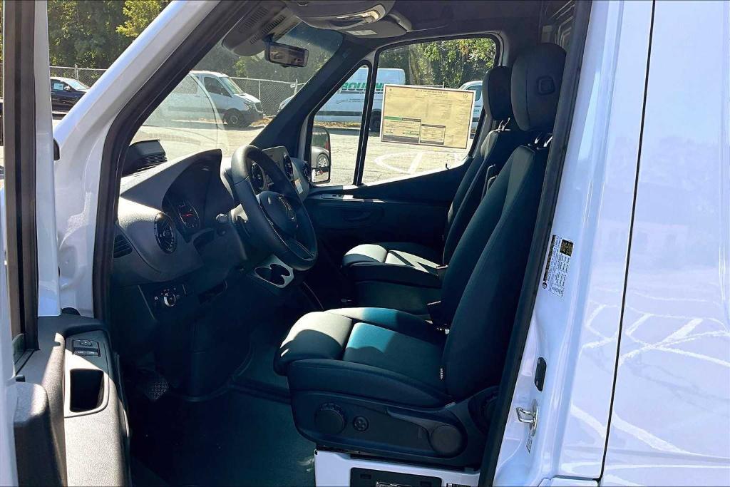 new 2025 Mercedes-Benz Sprinter 2500 car, priced at $61,949