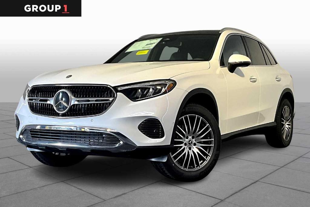 new 2025 Mercedes-Benz GLC 300 car, priced at $58,870