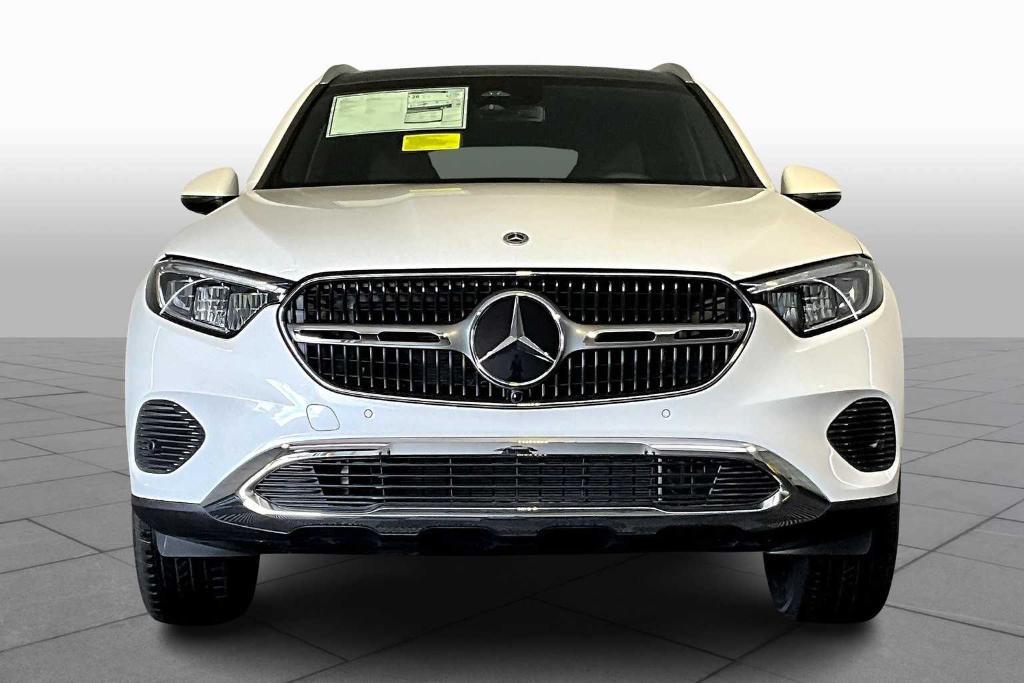 new 2025 Mercedes-Benz GLC 300 car, priced at $58,870
