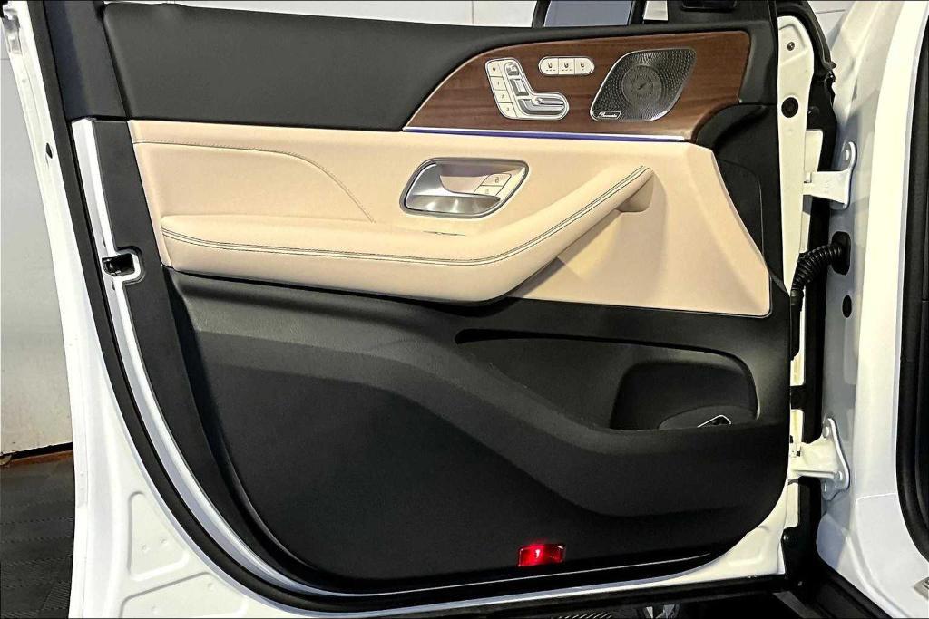 new 2026 Mercedes-Benz GLE 450 car, priced at $84,340