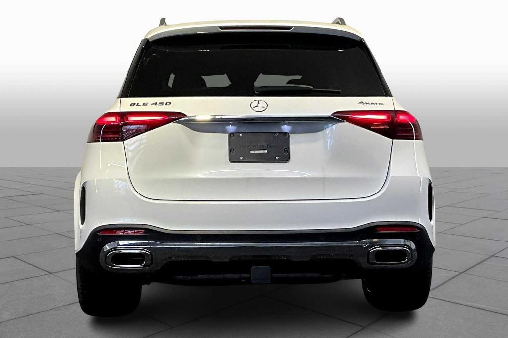 new 2026 Mercedes-Benz GLE 450 car, priced at $84,340