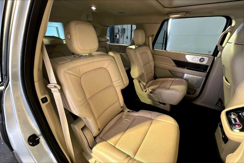 used 2020 Lincoln Navigator car, priced at $35,998