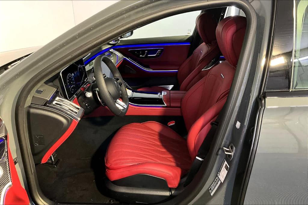 new 2025 Mercedes-Benz AMG S 63 E car, priced at $216,520