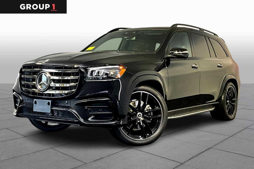 new 2025 Mercedes-Benz GLS 580 car, priced at $127,405