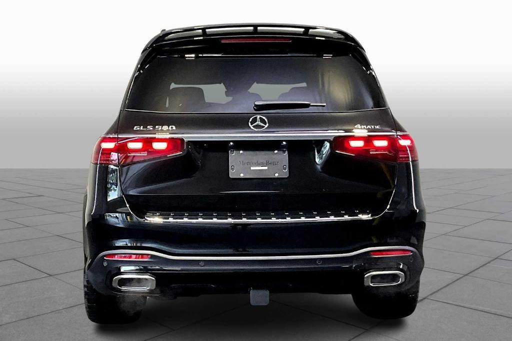 new 2025 Mercedes-Benz GLS 580 car, priced at $127,405