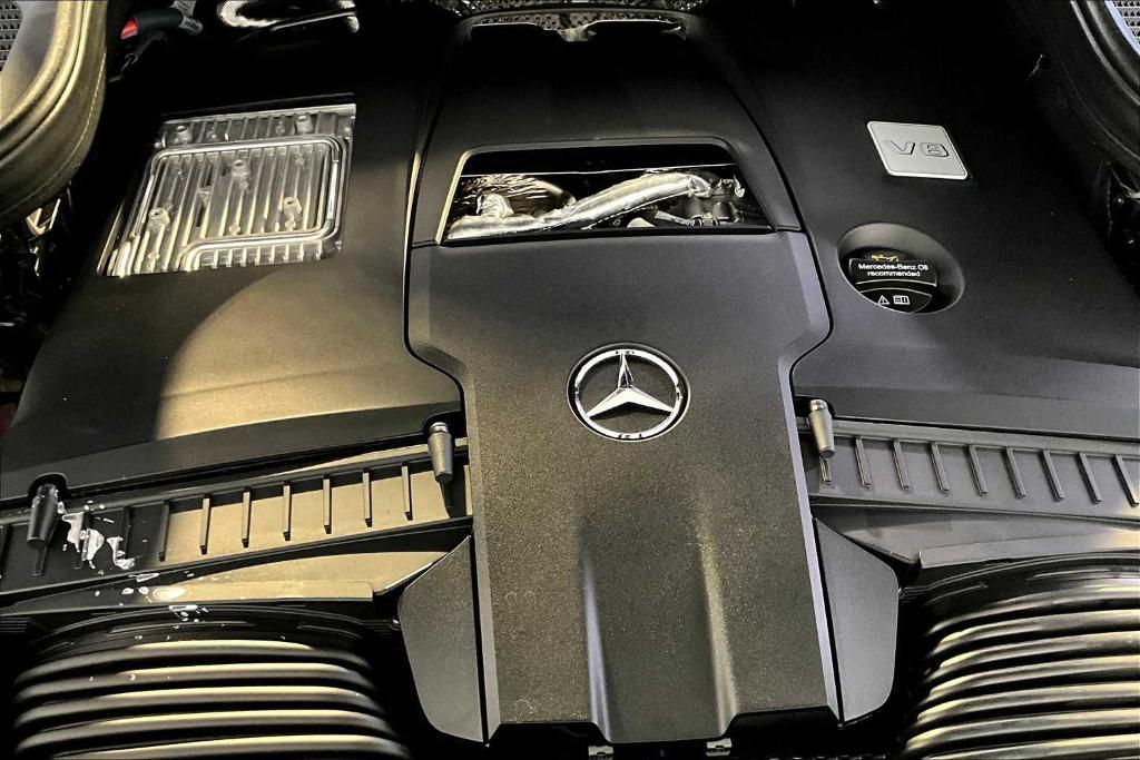 new 2025 Mercedes-Benz GLS 580 car, priced at $127,405