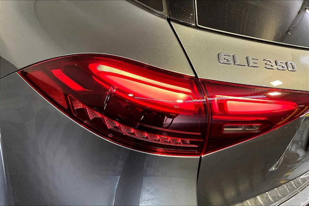 new 2025 Mercedes-Benz GLE 350 car, priced at $78,060