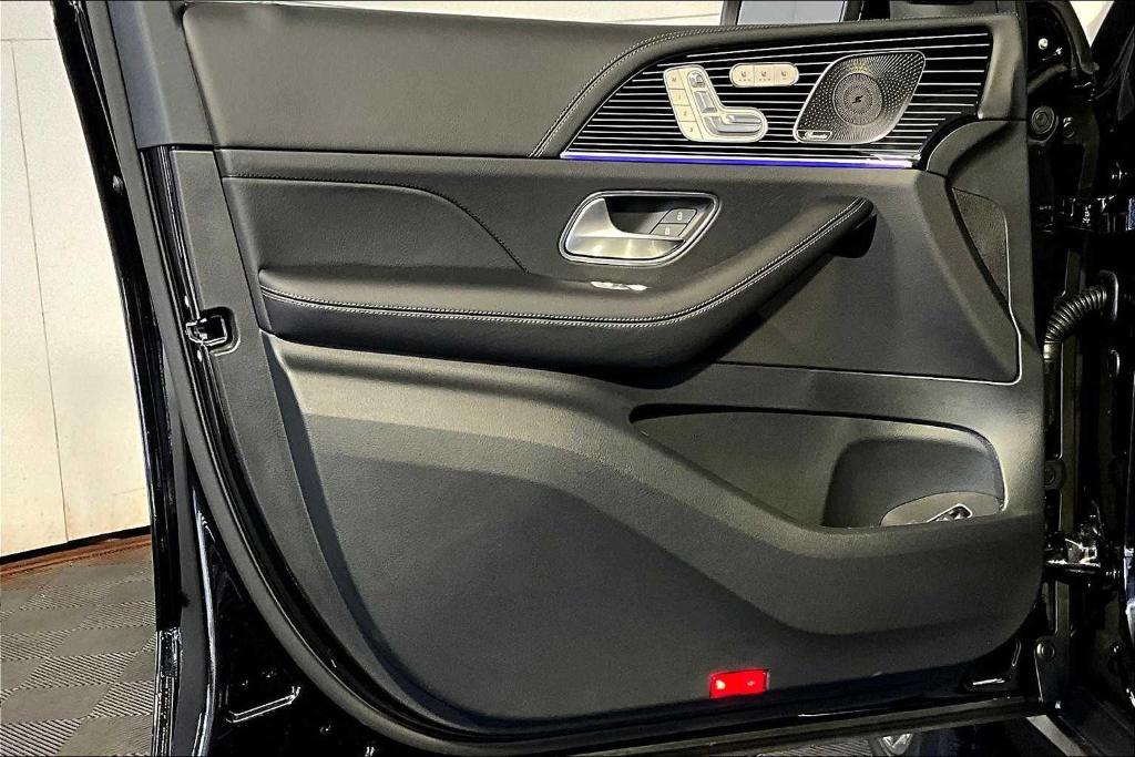 new 2026 Mercedes-Benz GLE 450 car, priced at $89,800
