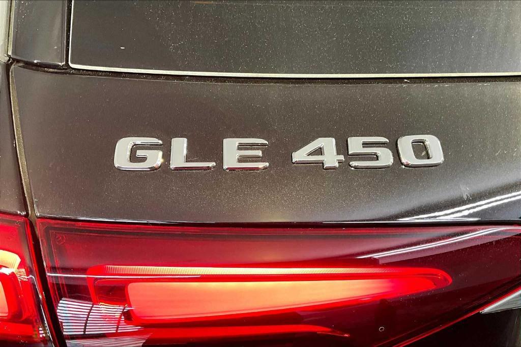 new 2026 Mercedes-Benz GLE 450 car, priced at $89,800