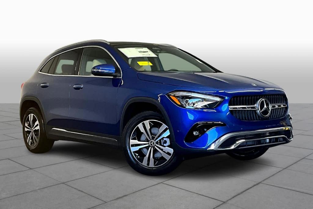 new 2024 Mercedes-Benz GLA 250 car, priced at $48,365