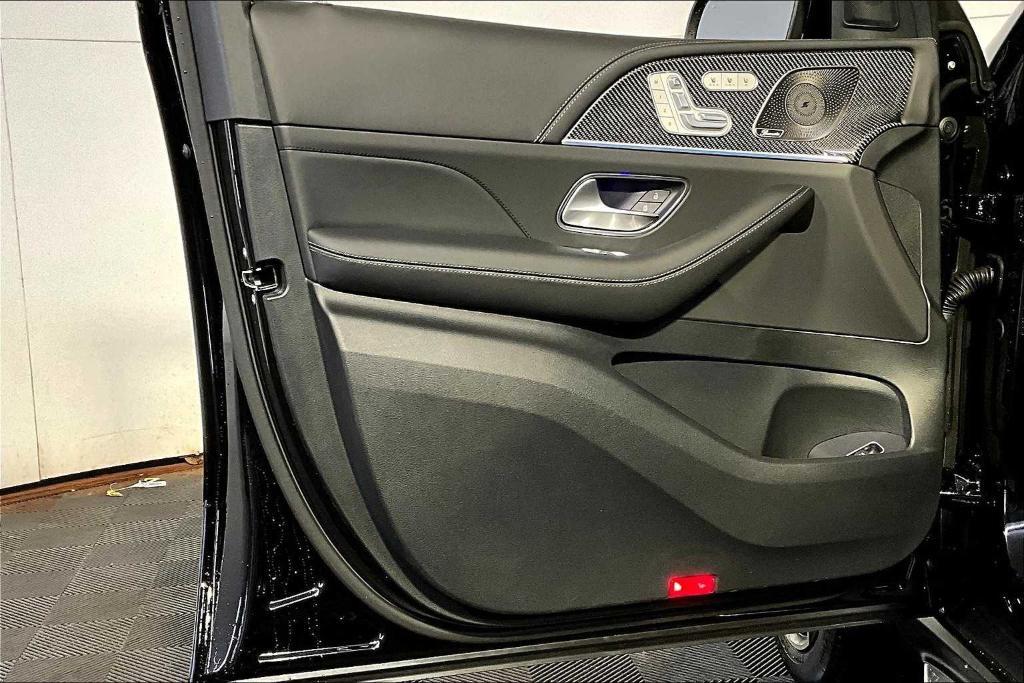 new 2025 Mercedes-Benz AMG GLE 53 car, priced at $107,445
