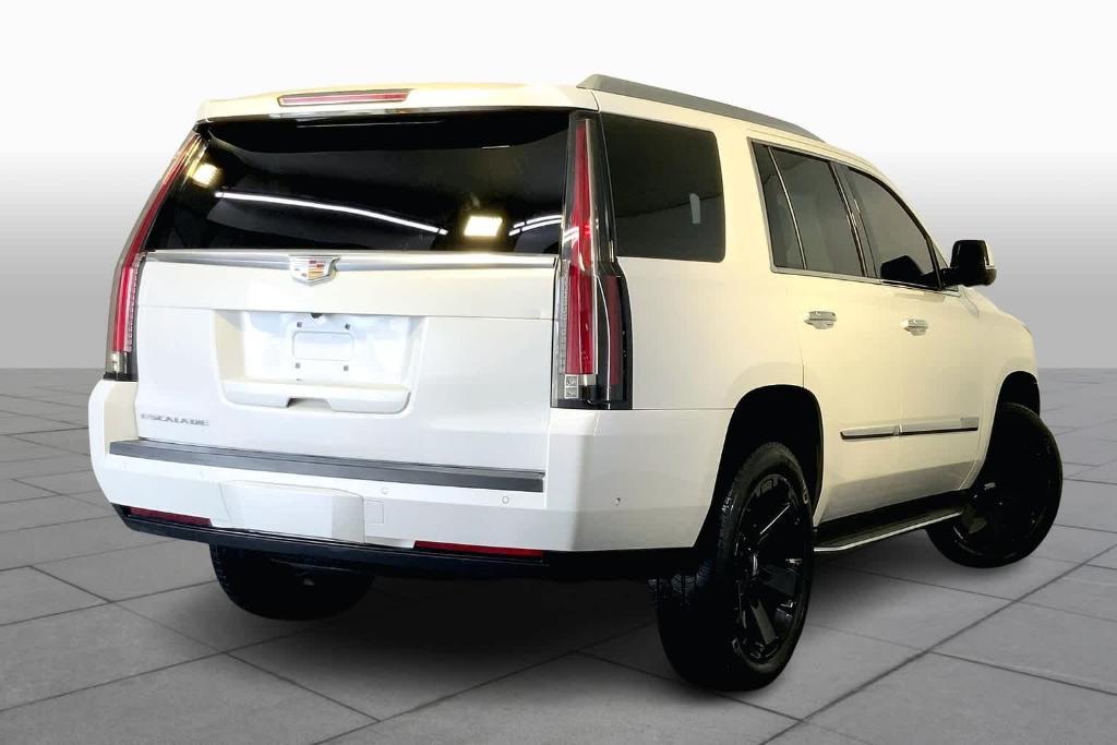 used 2019 Cadillac Escalade car, priced at $35,584