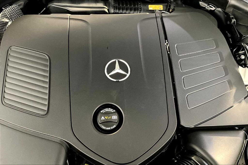 new 2025 Mercedes-Benz GLC 300 car, priced at $61,795