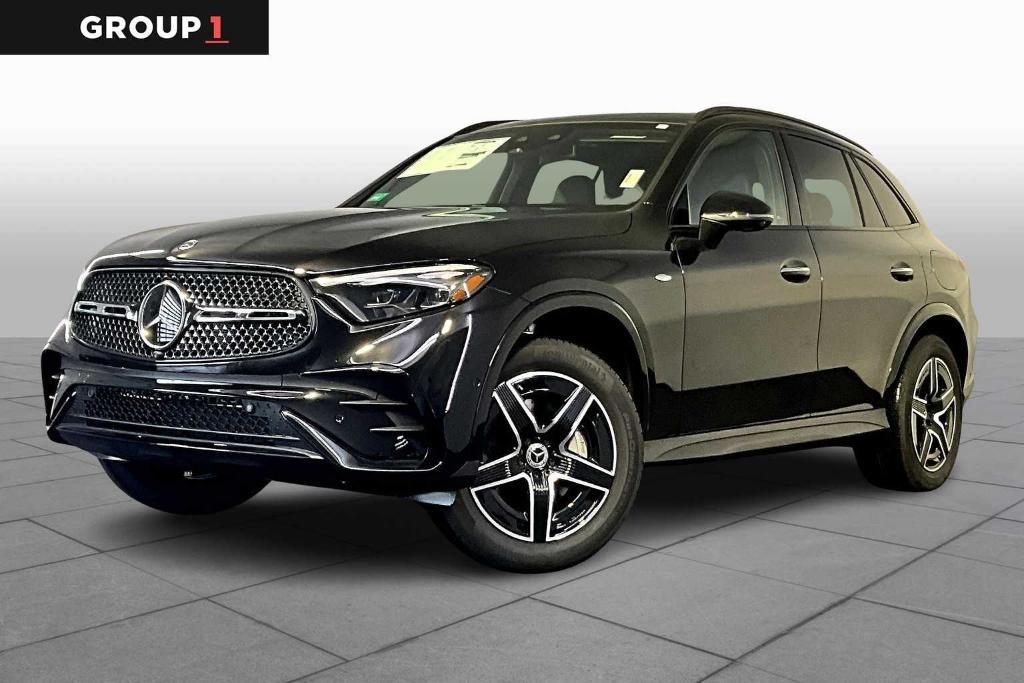 new 2025 Mercedes-Benz GLC 350e car, priced at $73,315