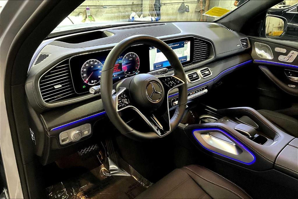 used 2025 Mercedes-Benz GLE 450 car, priced at $77,998