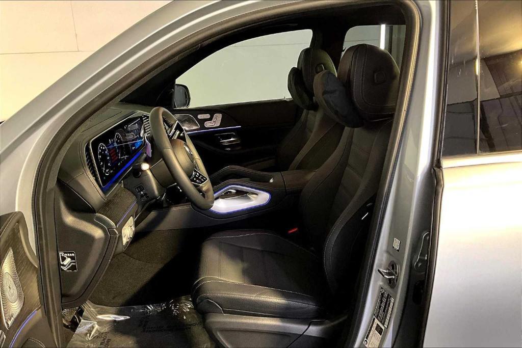 used 2025 Mercedes-Benz GLE 450 car, priced at $77,998