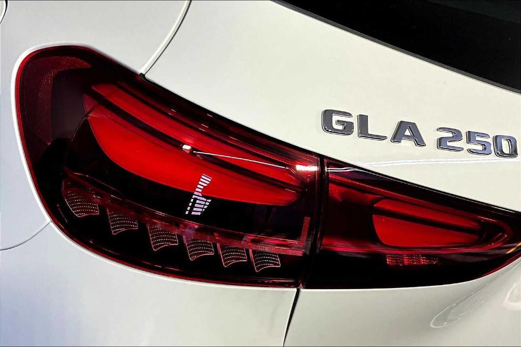 new 2026 Mercedes-Benz GLA 250 car, priced at $49,935
