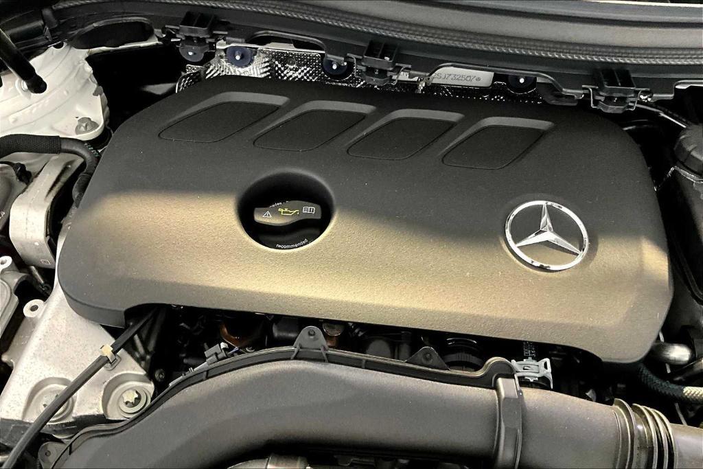 new 2025 Mercedes-Benz GLA 250 car, priced at $44,250