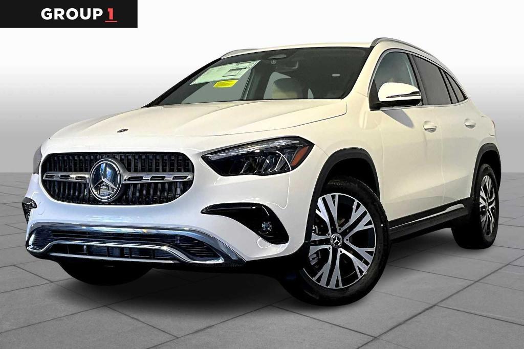 new 2025 Mercedes-Benz GLA 250 car, priced at $44,250