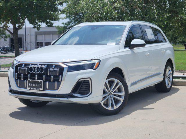 new 2025 Audi Q7 car, priced at $70,355