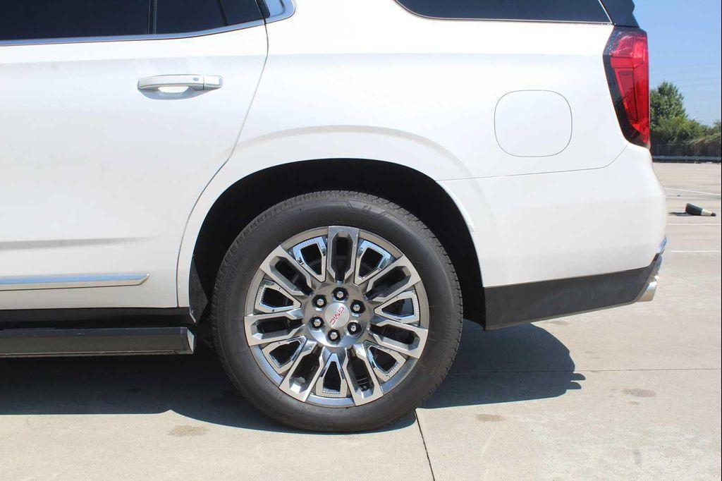 used 2022 GMC Yukon car, priced at $56,991