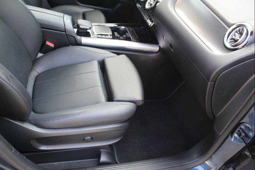 used 2021 Mercedes-Benz GLA 250 car, priced at $22,991