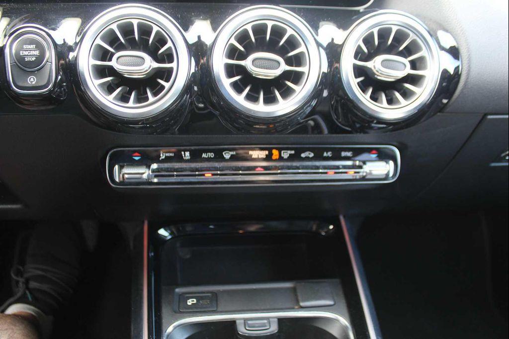 used 2021 Mercedes-Benz GLA 250 car, priced at $22,991