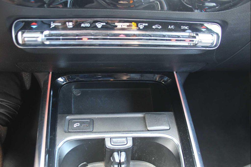 used 2021 Mercedes-Benz GLA 250 car, priced at $22,991