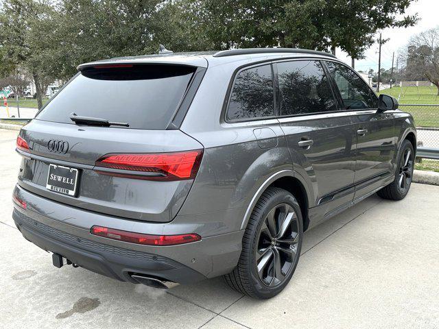 new 2025 Audi Q7 car, priced at $77,840