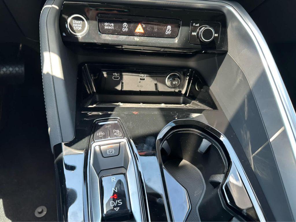 new 2025 Audi Q5 car, priced at $60,350