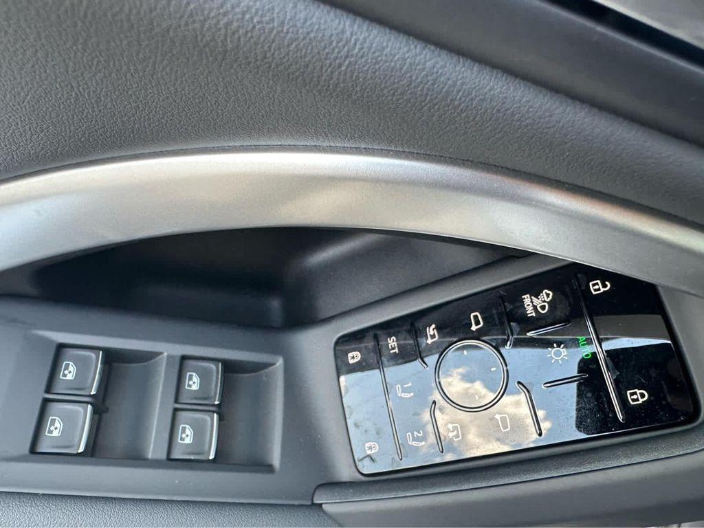 new 2025 Audi Q5 car, priced at $60,350