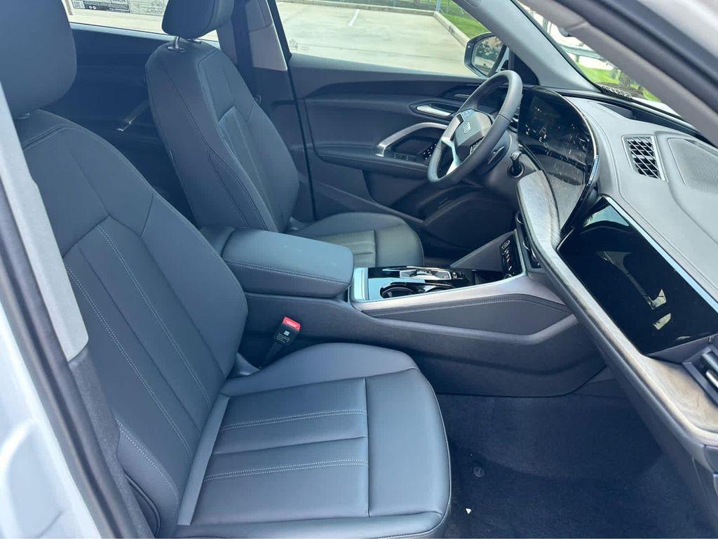 new 2025 Audi Q5 car, priced at $60,350
