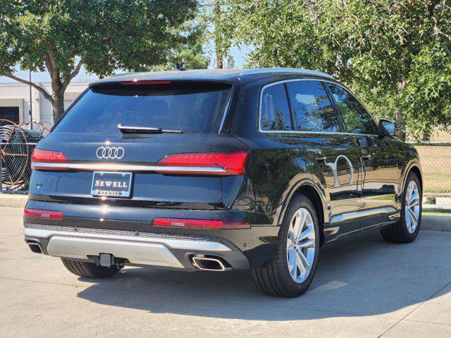 new 2025 Audi Q7 car, priced at $81,855