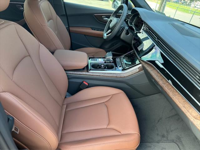 new 2025 Audi Q7 car, priced at $71,170