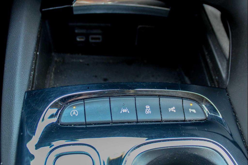 used 2021 Buick Envision car, priced at $24,991