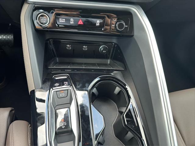 new 2025 Audi Q5 car, priced at $60,975