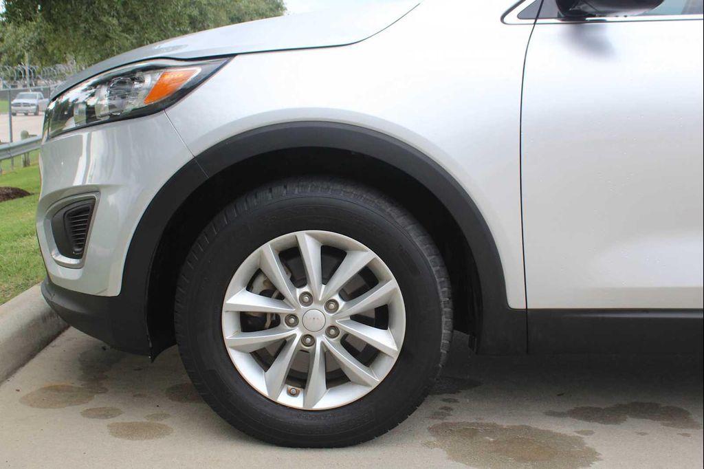 used 2018 Kia Sorento car, priced at $14,991