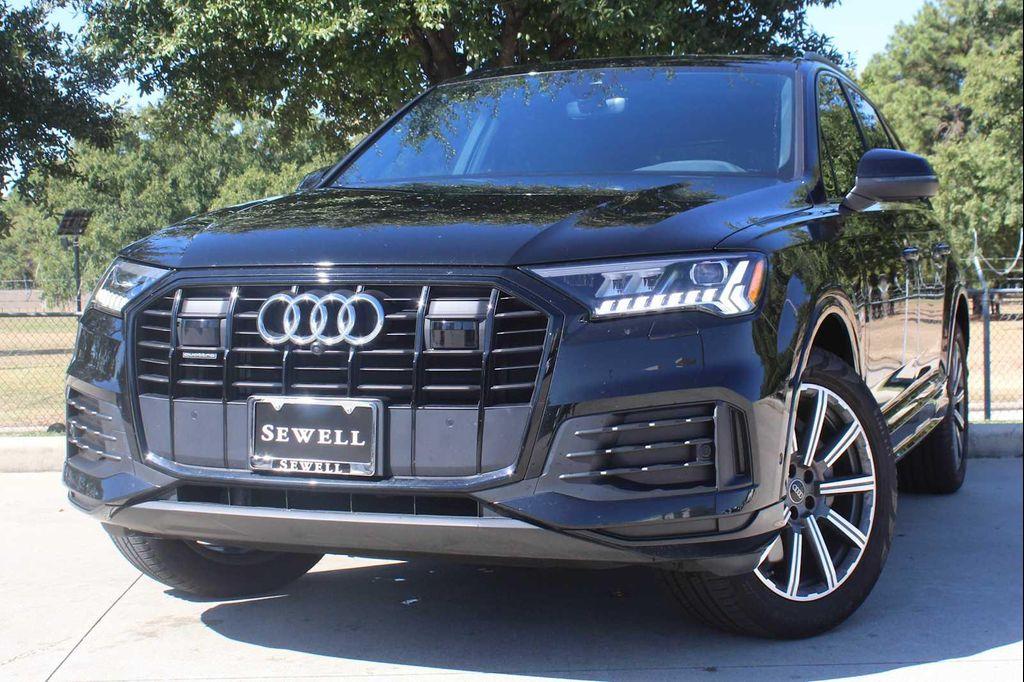 used 2024 Audi Q7 car, priced at $48,991