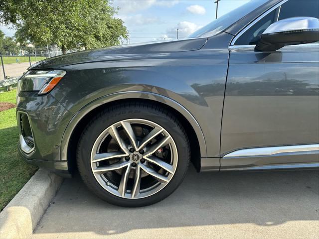 new 2025 Audi SQ7 car, priced at $98,090