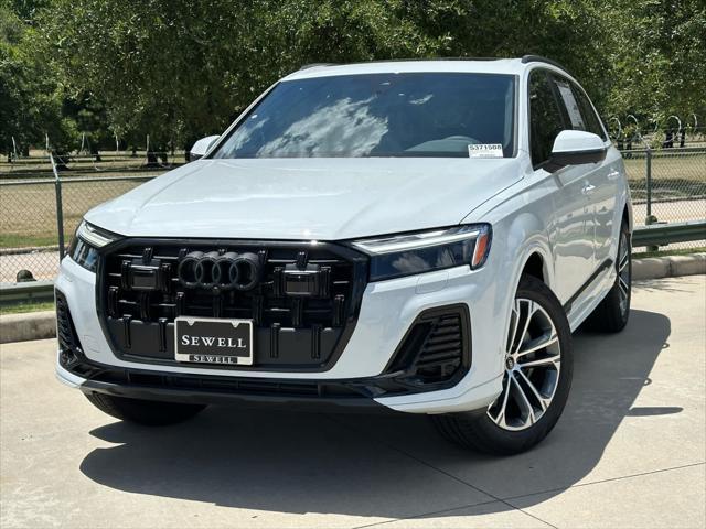 new 2025 Audi Q7 car, priced at $64,920