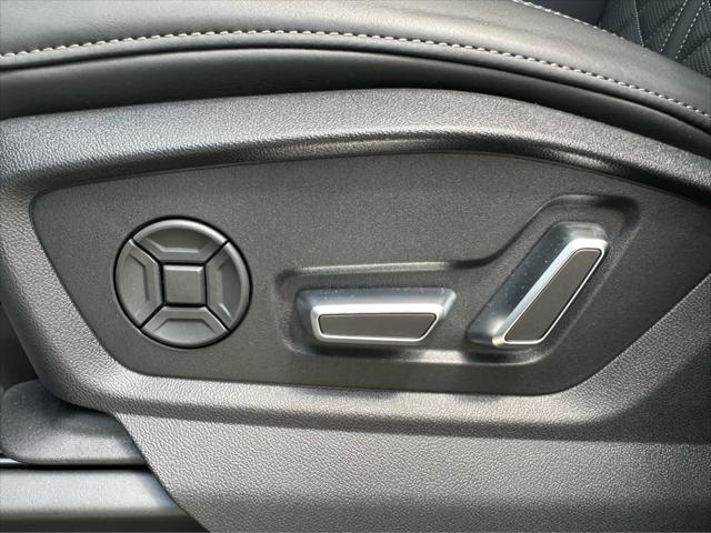 new 2025 Audi SQ7 car, priced at $105,080