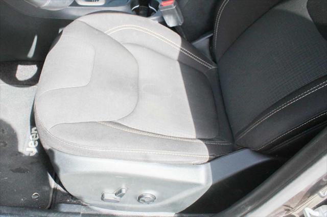 used 2017 Jeep Cherokee car, priced at $13,991